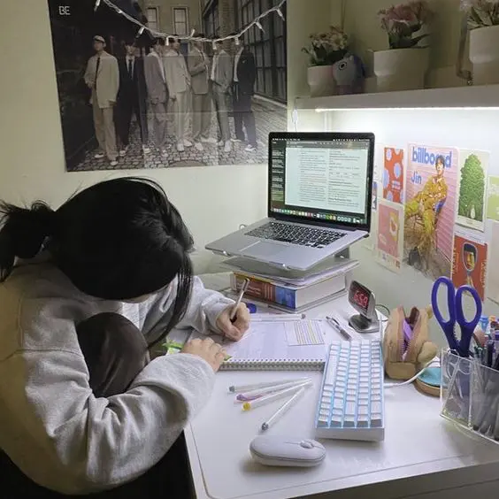 Chiến Lược Giải Quyết Câu Hỏi Khó Của Học Viên: Bí Quyết Cho Giáo Viên 2 chiến lược học độc lập