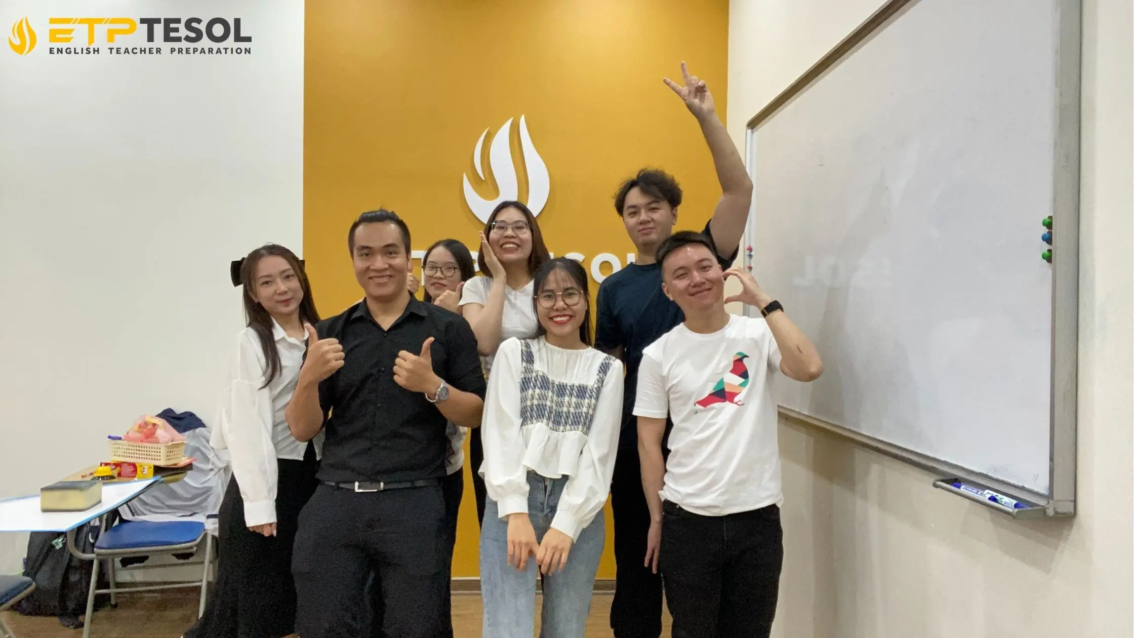 Học TESOL Hà Nội: Khóa học uy tín, chất lượng & Cấp tốc 2025 15 Học viên học Tesol Hà Nội tại ETP TESOL