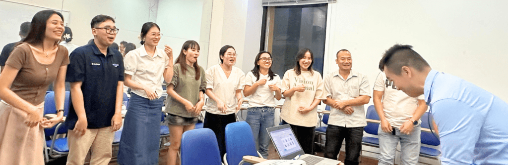 Không khí lớp học năng động tại ETP